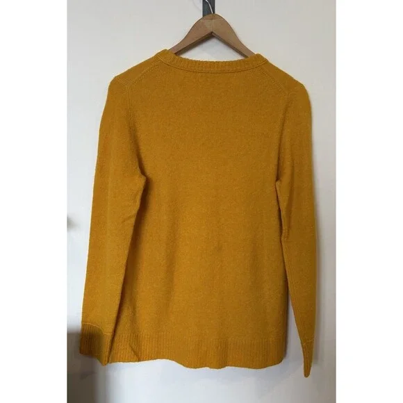 J Crew Mustard Yellow Crew Neck Sweater Size Medium - Picture 4 of 8